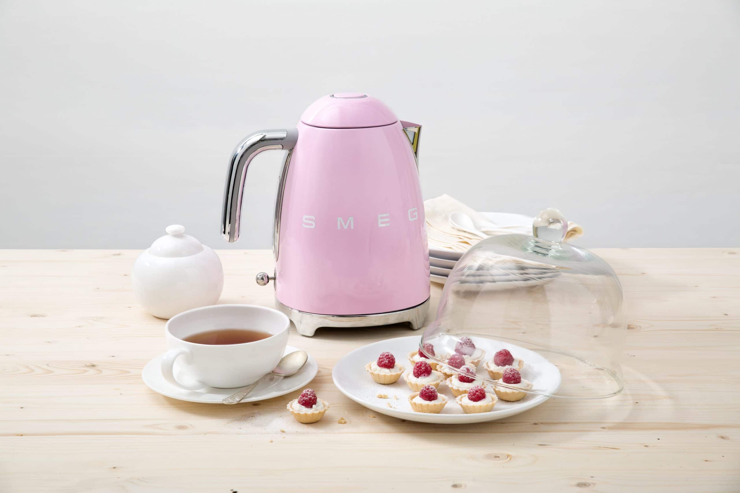 Smeg 50’s Style VT Kettle 1.7 Ltrs with Keep Warm Option, Steel