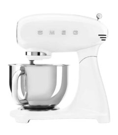 191 Smeg SMF03WHUK 01