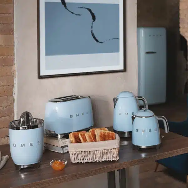 261 Smeg KLF04PBUK 04